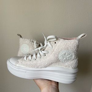 Converse Chuck Taylor all star shearling platform, S 6.5
